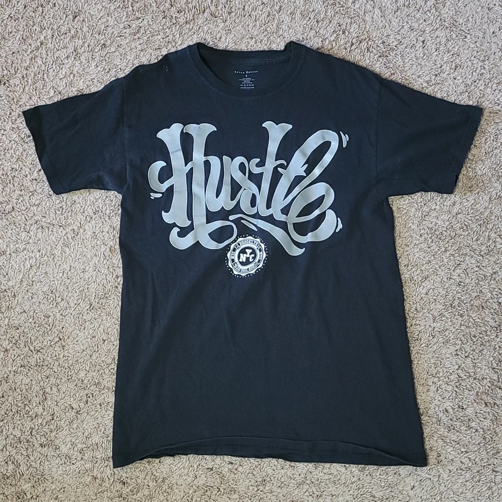 Hustle Tshirt - Picture 1 of 4